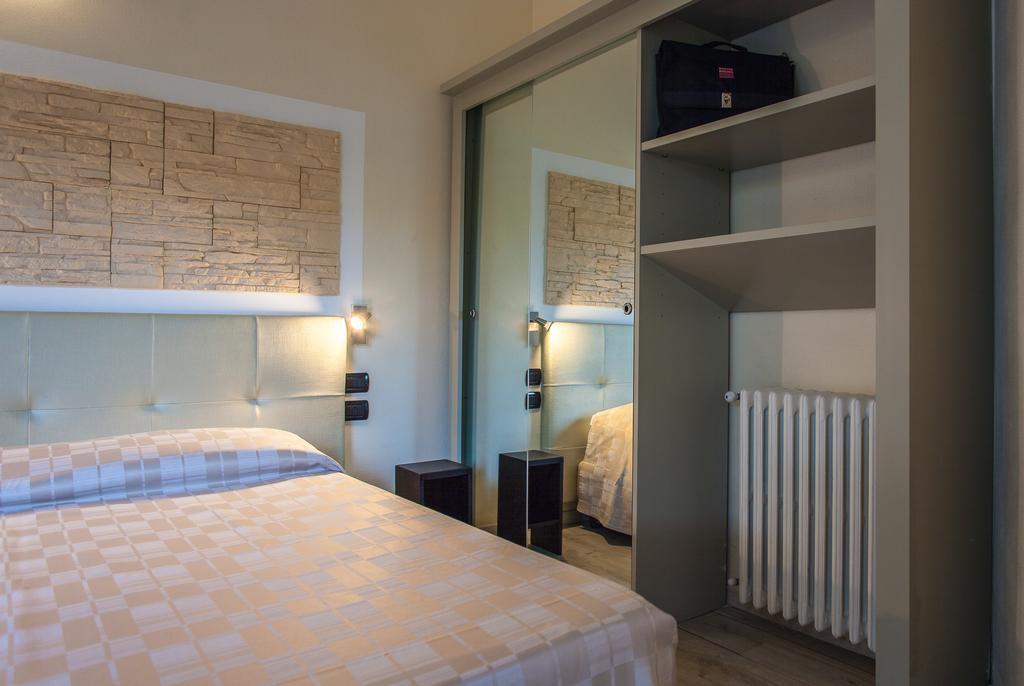 Hotel Calamosca 3*